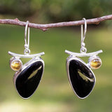 Boucles d'oreilles vintage en argent et pierre foncée