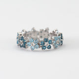Bague vintage en argent avec marguerite bleue