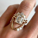 Bague vintage élégante en verre doré