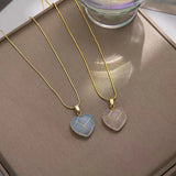 Collier Vintage Moonstone Love