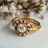 Bague en or avec mandala en zircone