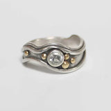 Bague vintage ondulée en argent et zircone