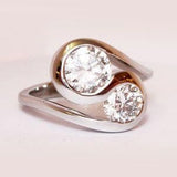 Bague vintage en spirale en argent avec zircone
