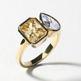Bague en verre blanc et jaune