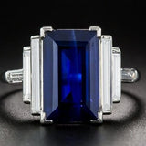 Bague vintage en argent avec cristal bleu rectangulaire