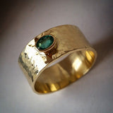 Bague vintage en or avec zircone verte