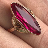 Bague vintage ovale en cristal et grenat