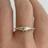 Bague vintage en zircone
