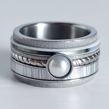 Bague vintage en argent avec perle gelée