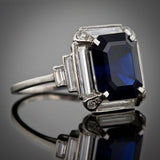 Bague vintage en argent avec verre cubique bleu