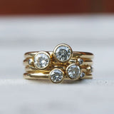 Bague vintage superposée en or et zircone