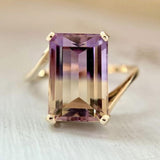 Bague vintage en or dégradé violet