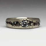 Bague vintage en or blanc et noir