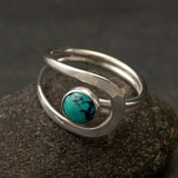 Bague vintage en argent avec pierre bleue