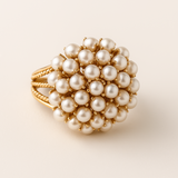 Bague incrustée de perles