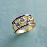 Bague vintage en or et émail violet