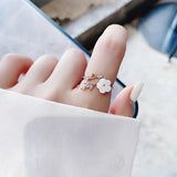 Bague Réglable en Or avec Fleurs Sauvages et Zircons