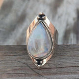 Bague triangle en pierre précieuse Moonlight