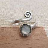 Bague vintage en spirale avec pierre de lune
