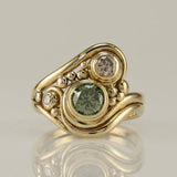 Bague vintage en zircone verte dorée
