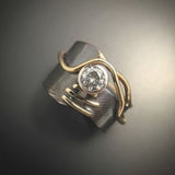 Bague vintage en argent foncé avec zircone