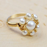 Bague vintage en or incrustée de perles
