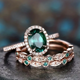 Ensemble de bagues vintage en or rose avec zircone verte