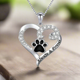 Collier Dog Paw – Motif cœur en acier inoxydable avec zircone