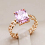 Élégante Bague en Cristal Rose en Or