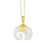 Collier pendentif éléphant en jade Hetian – chaîne plaquée or 18 carats pour femme