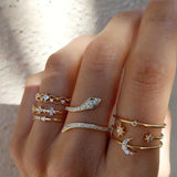 Lot de bagues vintage dorées brillantes