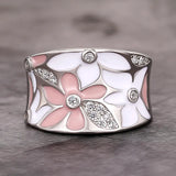 Bague vintage en émail avec fleur et zircone