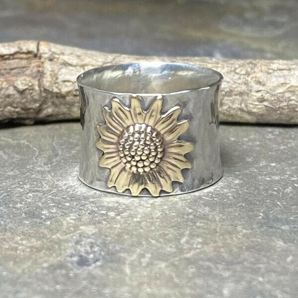 Bague large bande tournesol doré