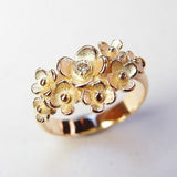 Bague vintage en or pur avec fleur