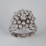 Bague vintage en argent avec zircone et fleurs superposées