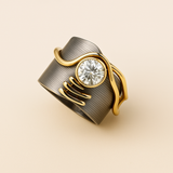 Bague vintage en argent foncé avec zircone