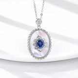 Collier pendentif de luxe avec saphir et diamant