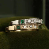 Bague vintage incrustée de zircone verte