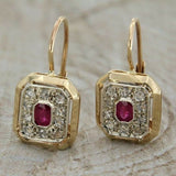 Boucles d'oreilles vintage carrées en or avec zircone rouge