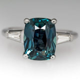 Bague vintage en argent avec zircone bleu-vert