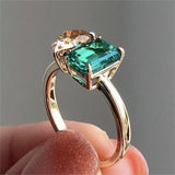Bague vintage carrée à double pierre principale en zircon
