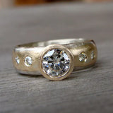 Bague vintage en zircone fine forgée
