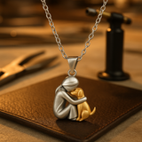 Collier pendentif Hug Chien