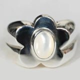 Bague vintage en argent avec fleur et perle