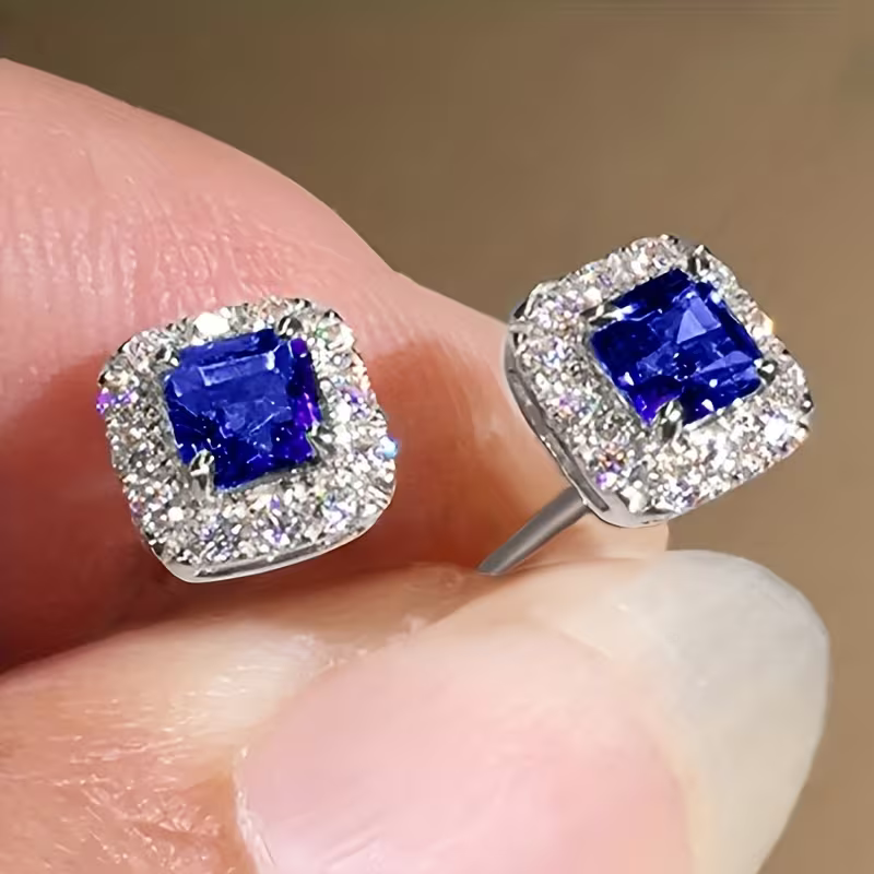 Clous Regal™ | Élégance en or et matière précieuse