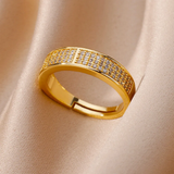 Bague en zircone incrustée d'or