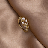 Bague élégante en cristal en forme de feuille