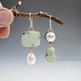 Boucles d'oreilles vintage en pierre verte et perles