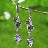 Boucles d'oreilles vintage en cristal et fleurs