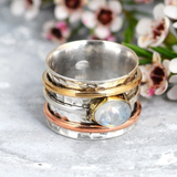 Bague vintage en or et argent avec pierre